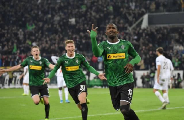 确保在进攻 确保在进攻