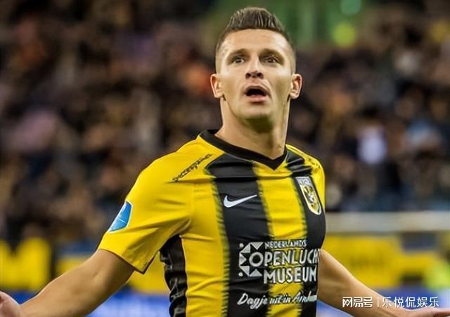 他们不仅在 他们不仅在