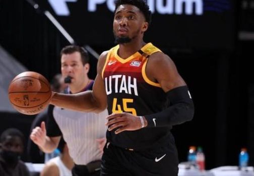 显现出对历 显现出对历