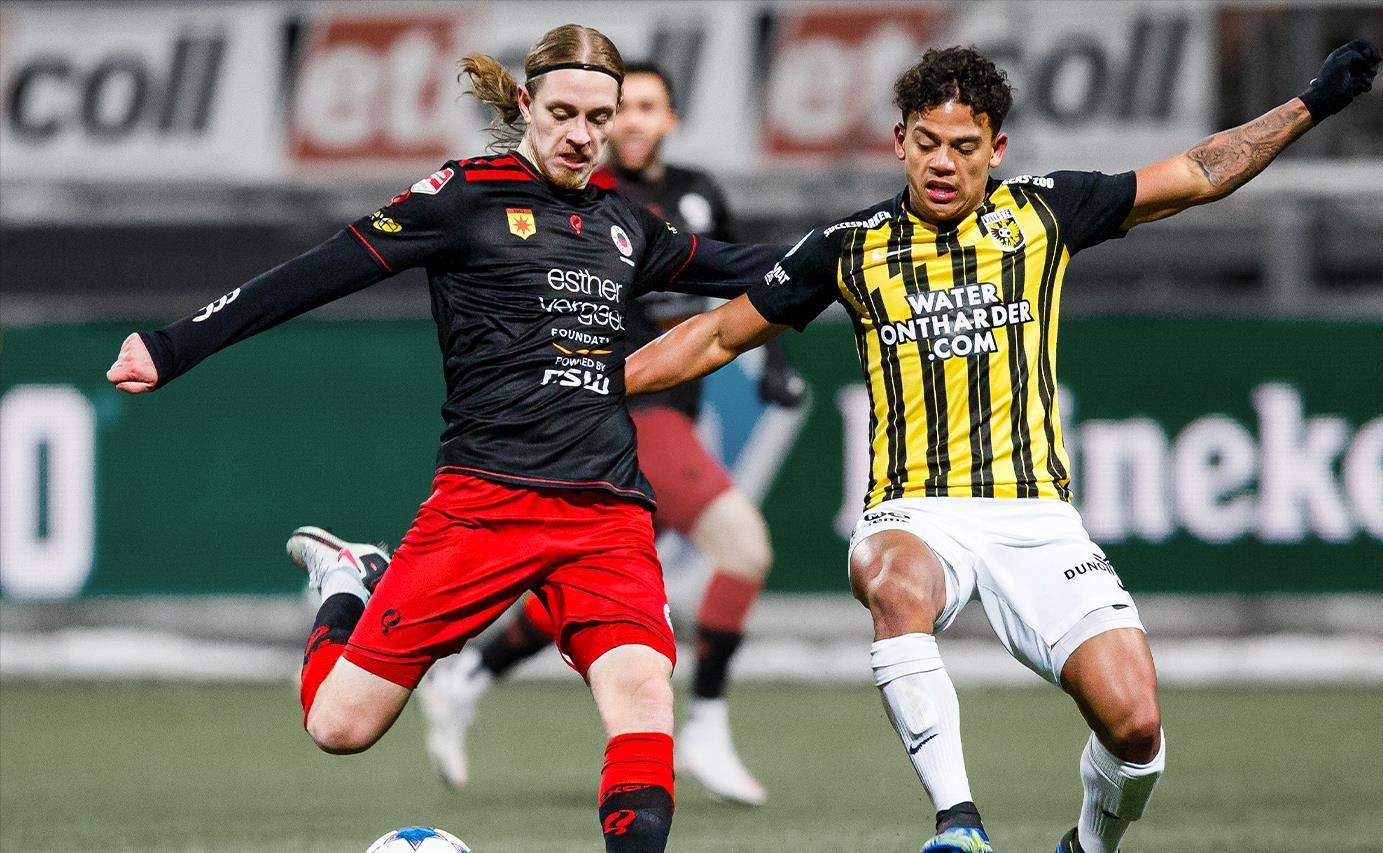 与坚定不移 与坚定不移