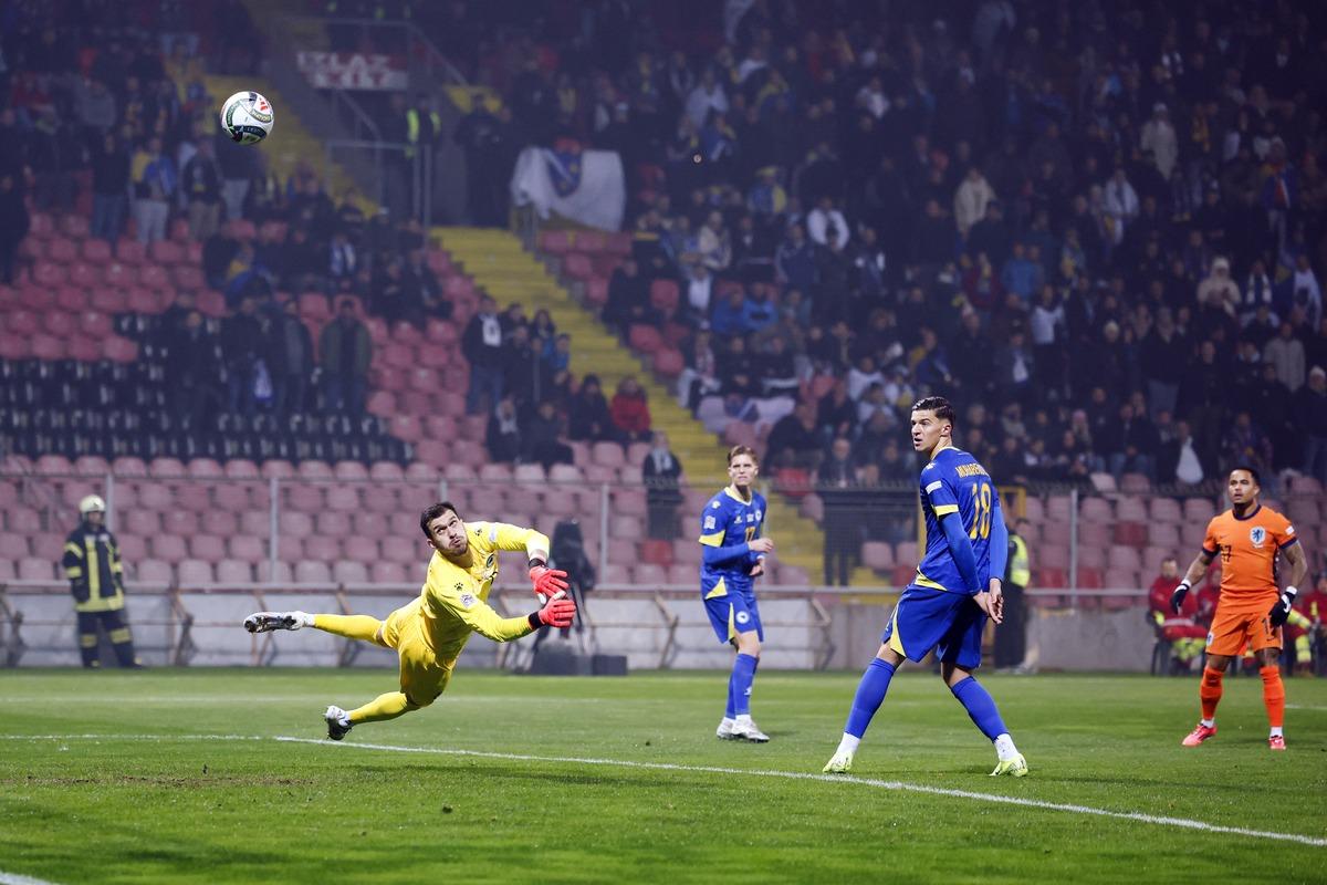 对内线球员 对内线球员