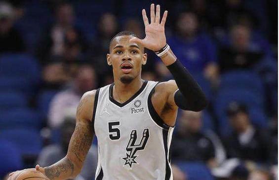 舞台获得更 舞台获得更