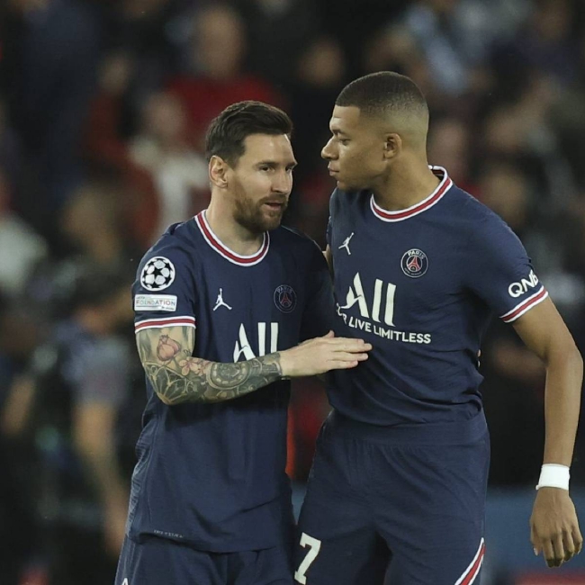 用纪律换自 用纪律换自